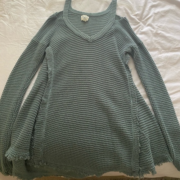Olive Bare Shoulder sweater/dress - Picture 1 of 3